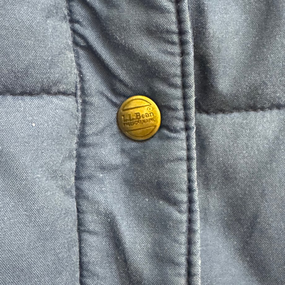 697744e33e0c0619369235ee