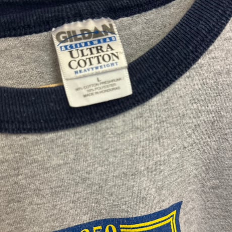 college linger T-shirt