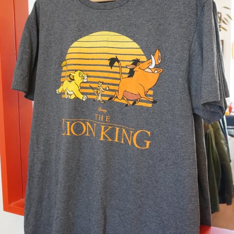 Lion king  T-shirt