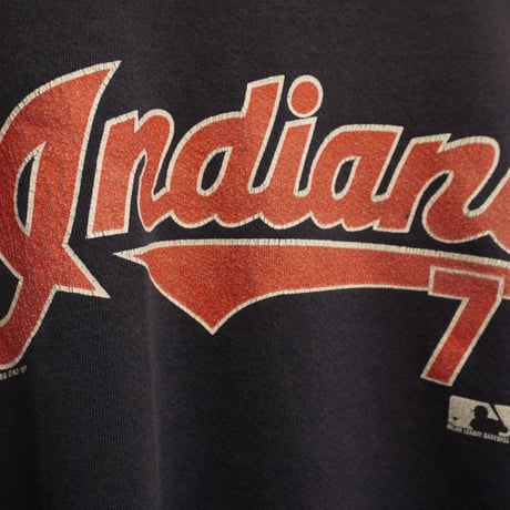 MLB Indians sweat