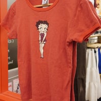Betty Tee