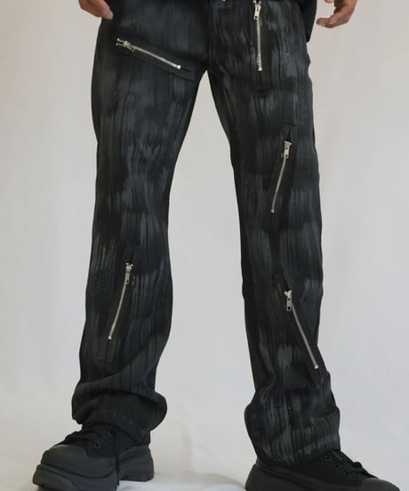DARK WASH ZIP DENIM
