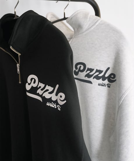 LOGO HALF ZIP SWEAT