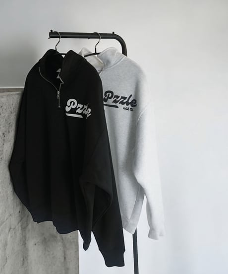 LOGO HALF ZIP SWEAT