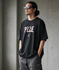 HANDWRITTEN LOGO TEE