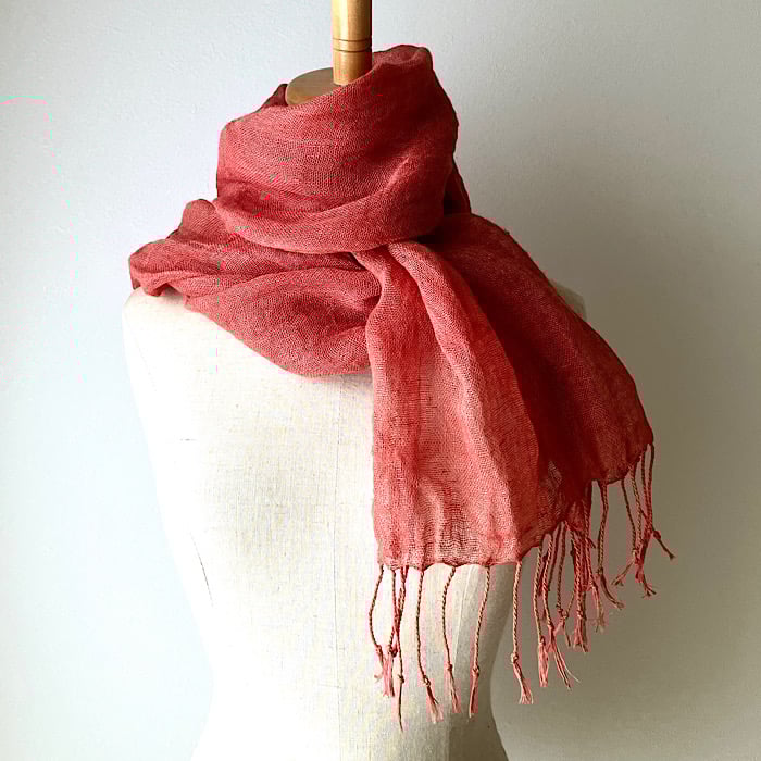 茜染めリネンストール＊麻100％草木染 | ecOriganic Living