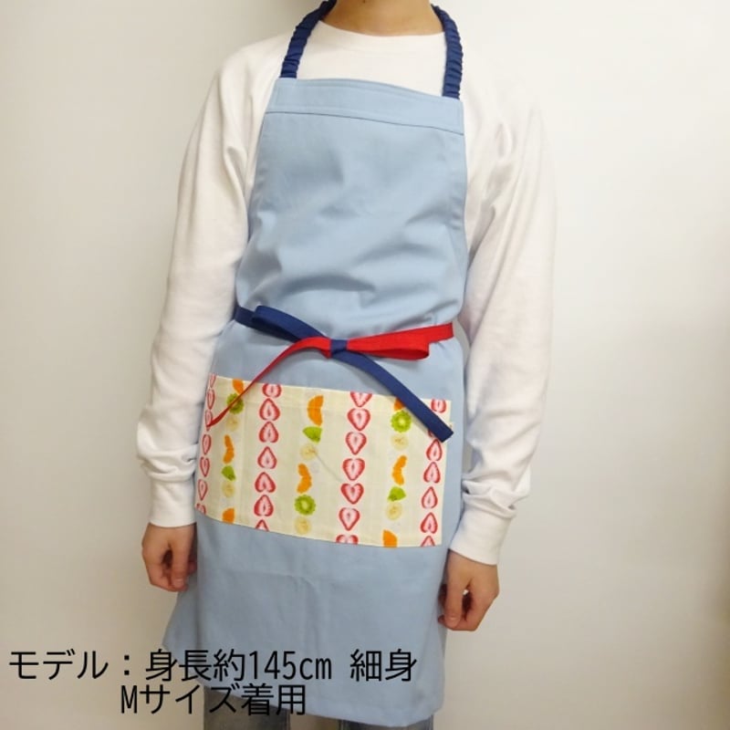 子供用 エプロン 水色 フルーツサンド柄 色違い 前結び 110 120 130