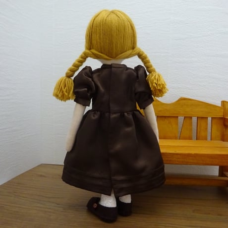 人形用 パフスリーブ ドレス 茶色