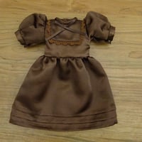 人形用 パフスリーブ ドレス 茶色