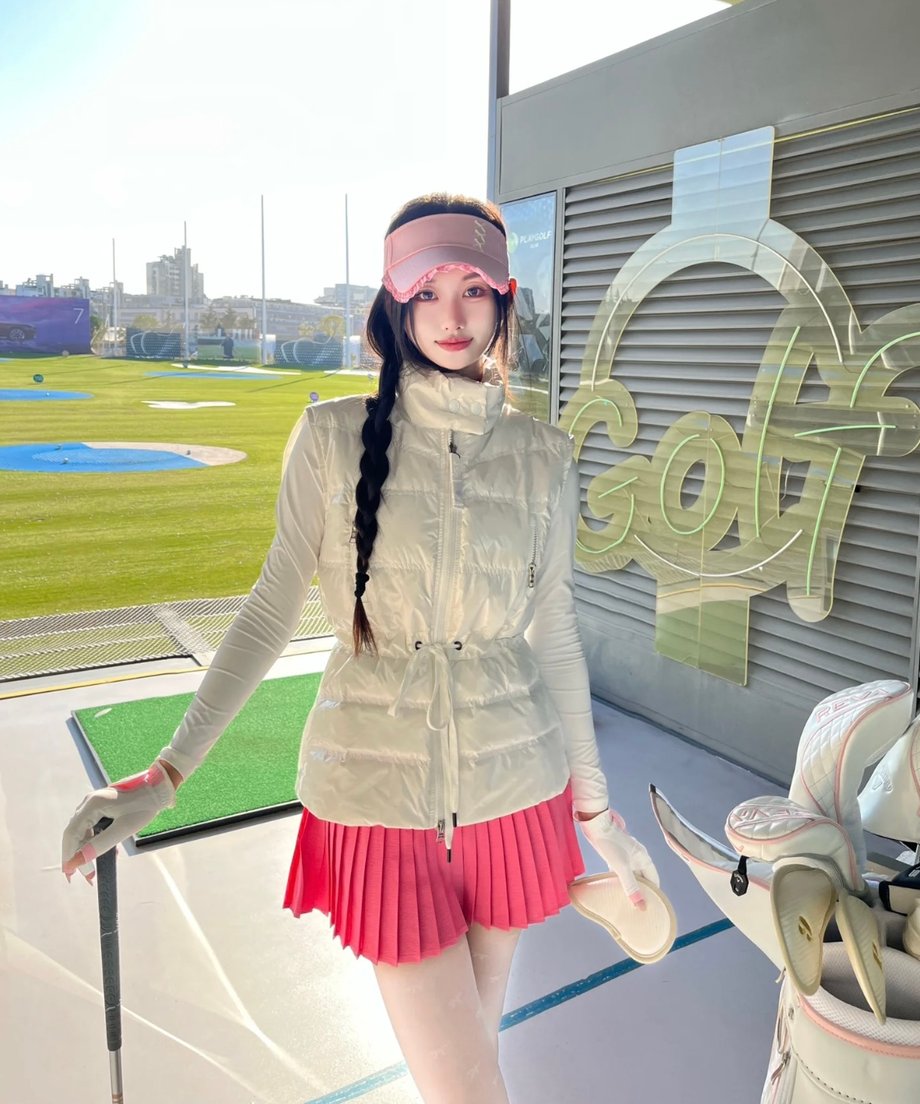67a719fc286e6320540bc5cd