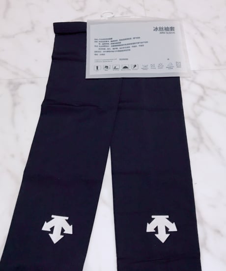 【即発送】UNDER ARMOUR アンダーアーマー UVアームカバー