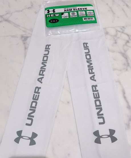 【即発送】UNDER ARMOUR アンダーアーマー UVアームカバー