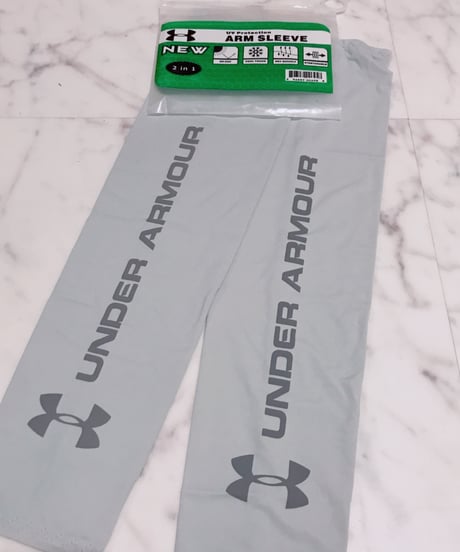 【即発送】UNDER ARMOUR アンダーアーマー UVアームカバー