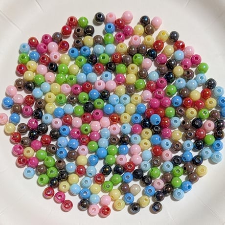 【32】30g100円・アクリルビーズ・約6mm玉・オーロラMIXカラー