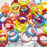 【26】50個100円・台座付きリング・デコリング・キッズリング・MIXカラー