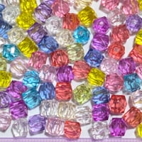 【115】30g100円・アクリルビーズ・スクエア・多面カット・MIXカラー