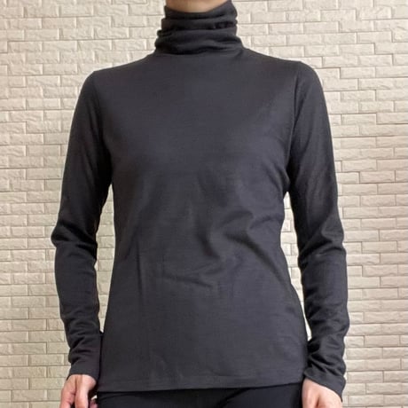 Turtleneck pullover L