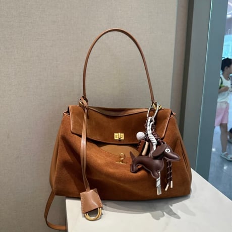 ヌバックレザーバッグ パッチワークレザーバック ハンドバッグ ショルダーバッグ 秋冬バッグ おしゃれ 雰囲気
