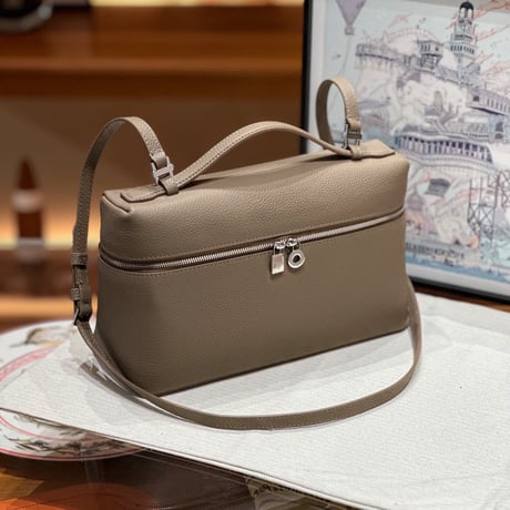L27弁当箱バッグ 2WAYショルダーバッグ ハンドバッグ 多色展開 シルバー金具　春夏バッグの定番！