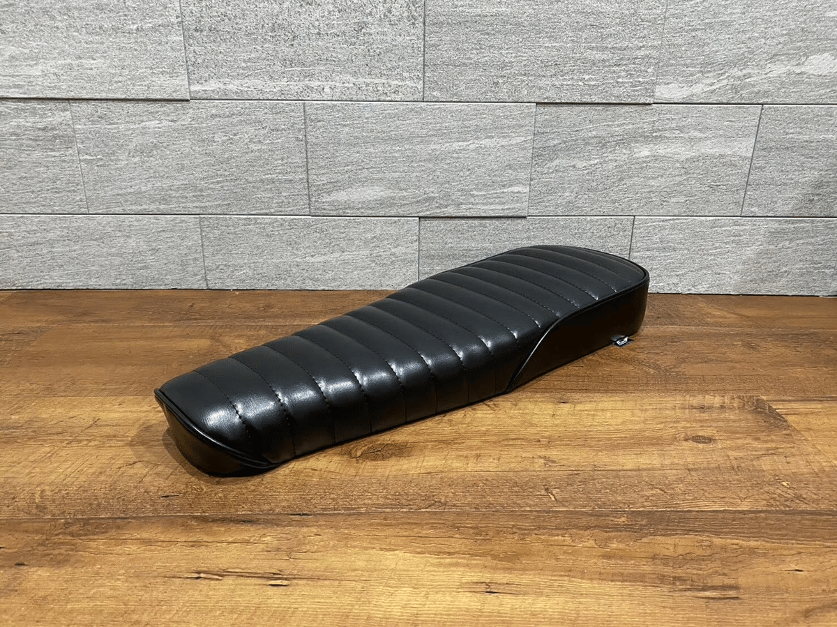 FLOW M1/Super73 用 カフェレーサー シート タックロール