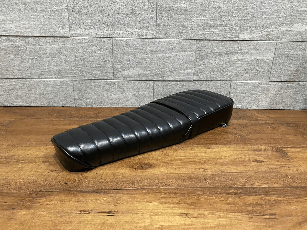 FLOW M1/Super73 用 カフェレーサー シート タックロール