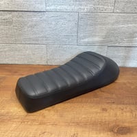 FLOW M1用 カフェレーサー シート コブ付ショート ブラック