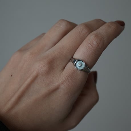 Ottagono | Pt900 Signet ring