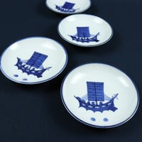 104 伊万里焼 蕎麦猪口 文花 金彩色絵 江戸時代 | 三梨 art and antiques