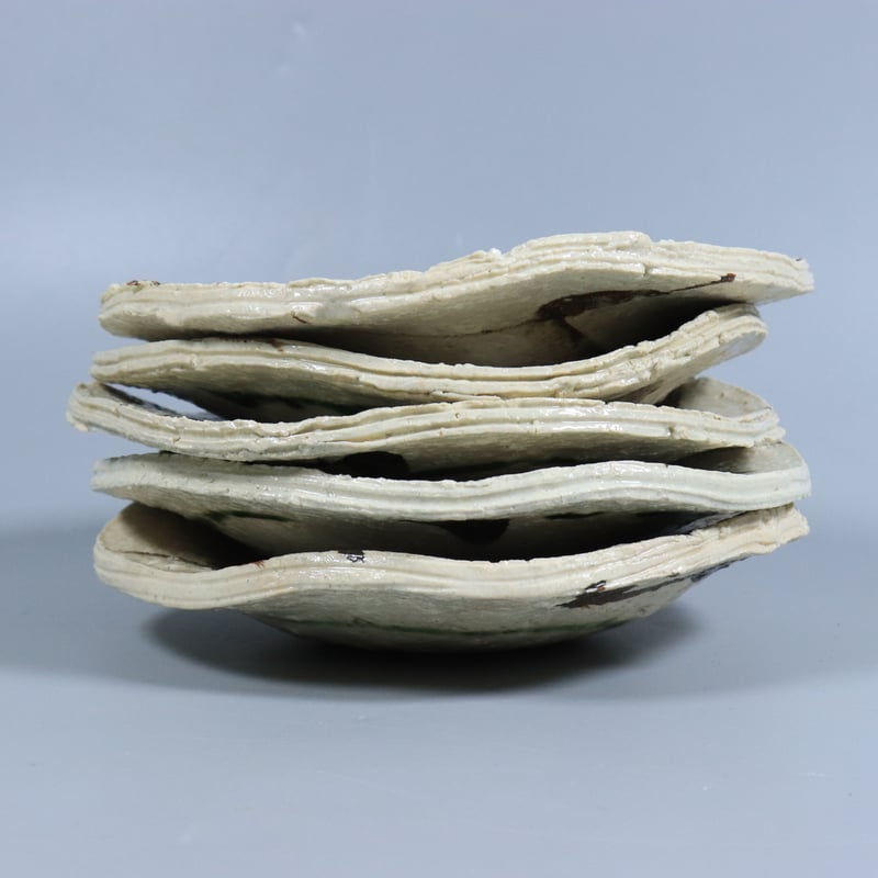 岸本謙仁(きしもとけんにん)作 cup Kennin]Sake 「紅白瓷盃」共箱[KISHIMOTO 岸本謙仁 / 柳瀬美術店 大皿(非売品、希少) 陶器 食器