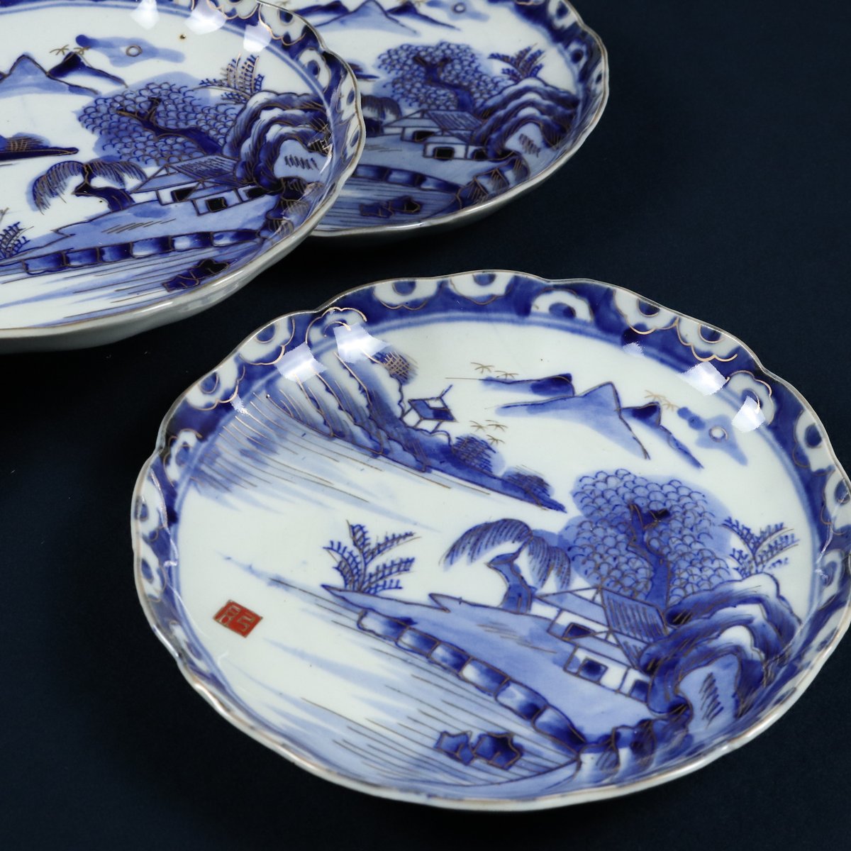 明治時代の有田焼　中皿・小皿　扇形と角皿セット　骨董品　アンティーク　皿　　明治 97 有田焼 染付中皿 山水文 染付 明治～大正期頃 | 三梨 art and antiques
