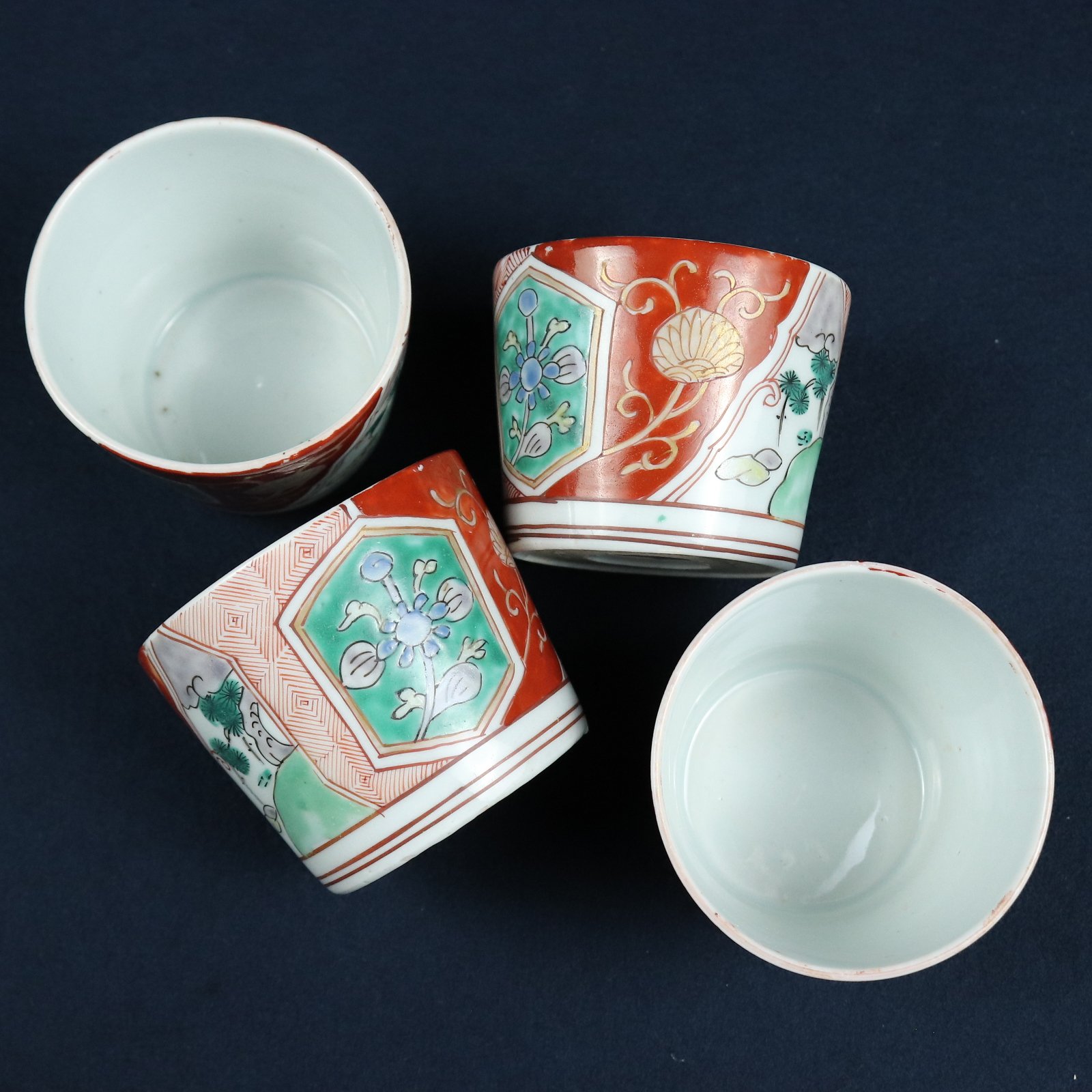 ♦江戸時代 染付 大明年製 金彩色絵花鳥文 輪花 そば猪口 元禄伊万里 骨董品 104 伊万里焼 蕎麦猪口 文花 金彩色絵 江戸時代 | 三梨 art and antiques