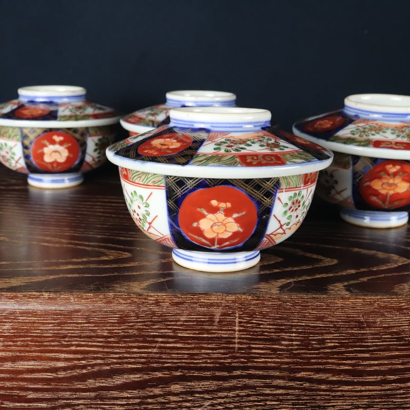 伊万里焼 角福 明治時代 蓋付き碗揃 獅子絵 立涌文 96 伊万里焼 蓋付き茶碗 花文 金彩色絵 江戸時代後期～明治時代