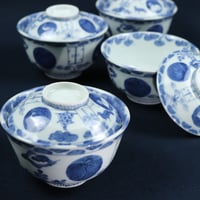 104 伊万里焼 蕎麦猪口 文花 金彩色絵 江戸時代 | 三梨 art and antiques