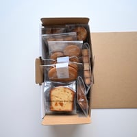 【6/14発送】季節のケーキ(カット)と焼き菓子のセット