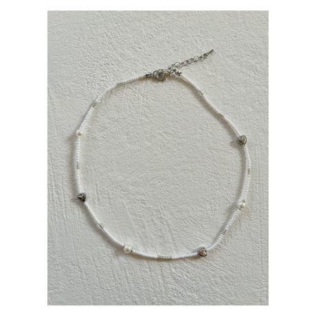 Simple heart necklace