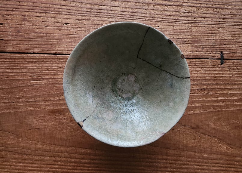 古瀬戸鉢 茶碗 灰釉 漆継 | gallery 白木蓮