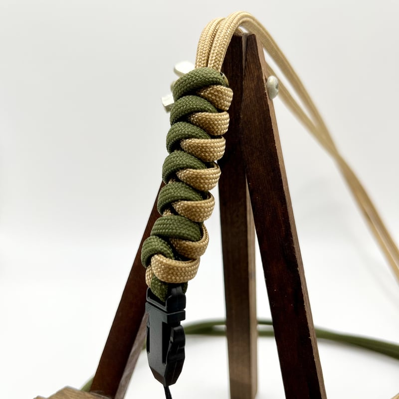 パラコード ネックストラップ（タン×オリーブドラブ） | Paracord