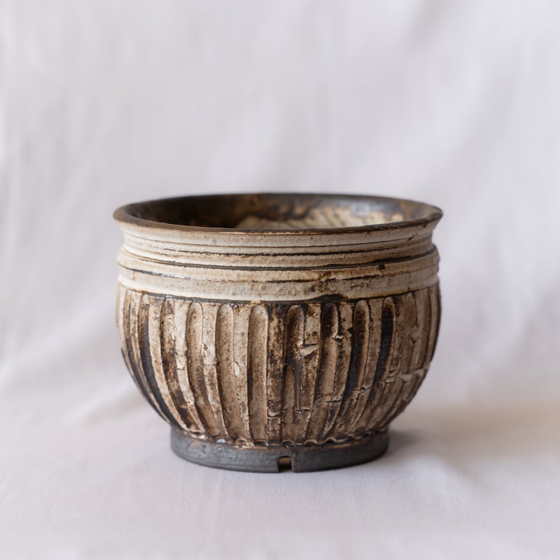 保田修作氏　陶器鉢 保田修作 陶器鉢 粉引 鉢 塊根植物 多肉植物 珍奇植物 静岡 ANTIDOTE