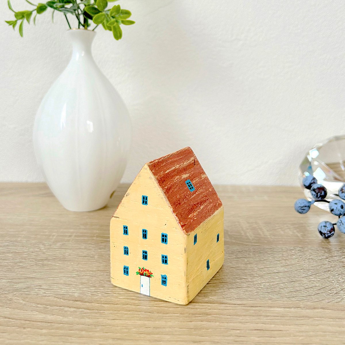 Apartment B／アパルトマンB 黄色いランドセル