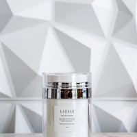 LAESSE glass skin milk lotion(乳液) | メディカライクサロンS