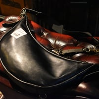 Strut Around x LDFS「ENCOUNT」Leather body bag