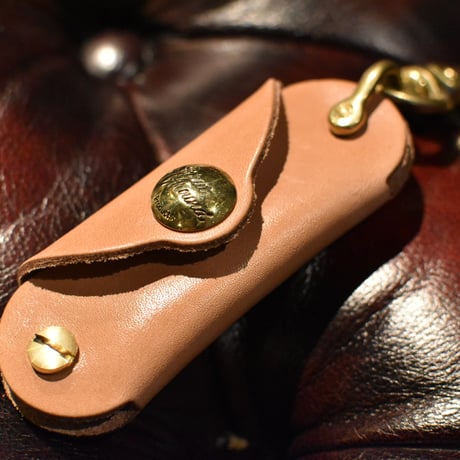 Strut Around x LDFS "GOOD TRIP & GO FAR FASTER” Key case