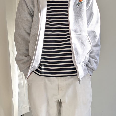 ’seven'【CHARGE ZIP HOODY】アッシュグレー
