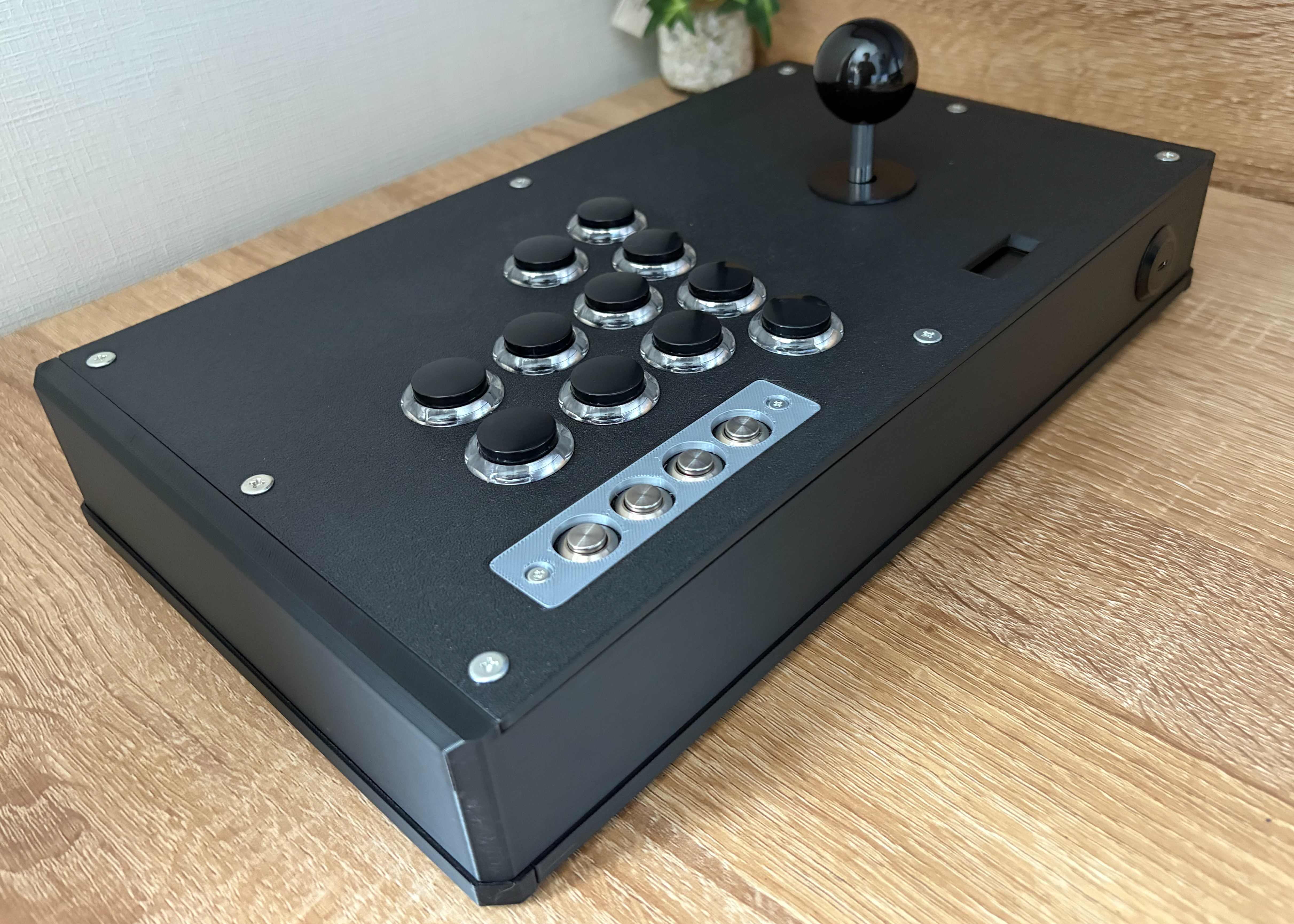 B品特価！【普通のアケコンSE/24mmボタン VLX配置】漆黒のブラック