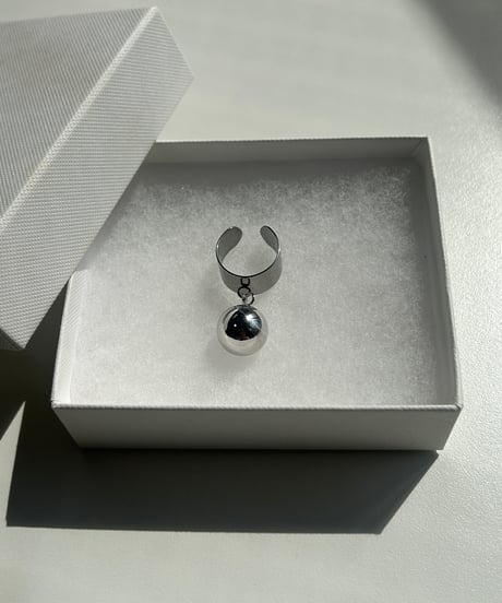 NOIR / ball ring