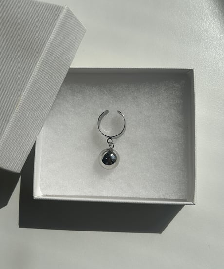 NOIR / ball ring