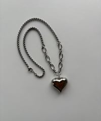 NOIR / b_heart necklace