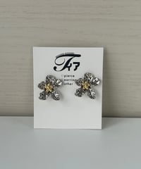 NOIR / Silver blossom