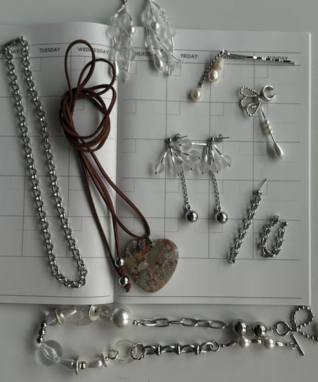 NOIR / chain simple  magnet necklace