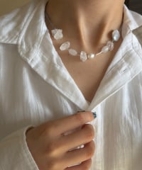 STONE / white stone necklace